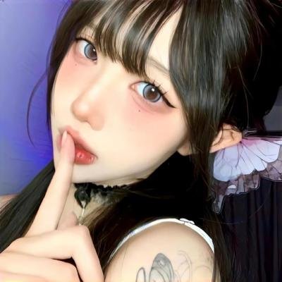32颗药丸：我姐姐的自杀