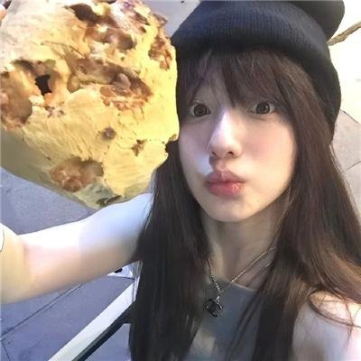 被迫联姻谢先生他笑成翘嘴了